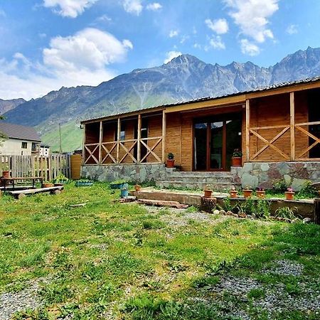 Oda Kazbegi מראה חיצוני תמונה
