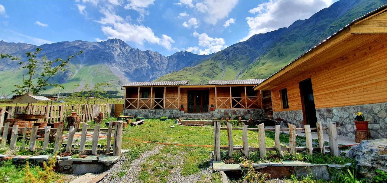 Oda Kazbegi מראה חיצוני תמונה